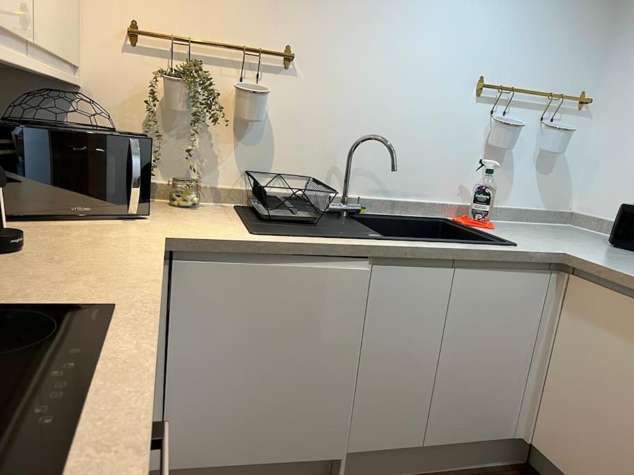 Mathew Street 1 Bed Apt Sleeps 6 Liverpool Exterior photo
